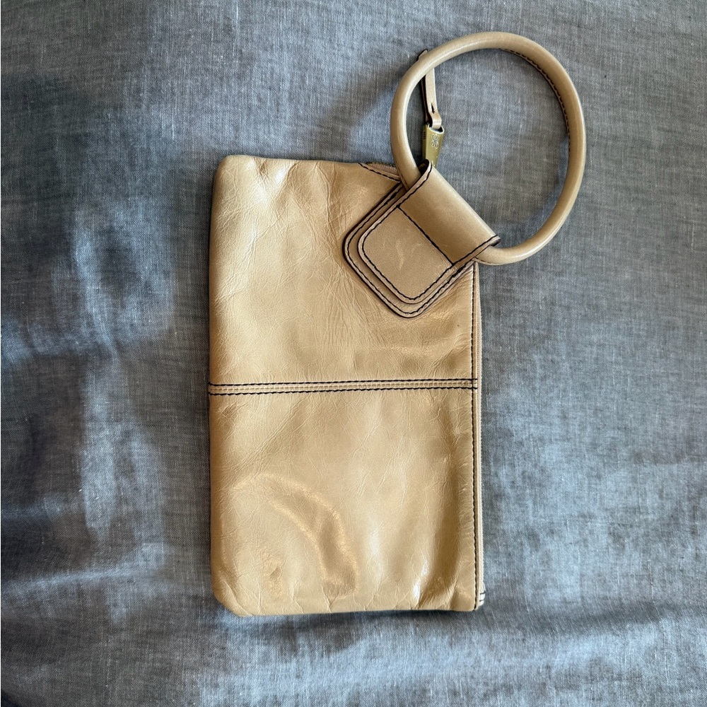 Tan Leather Wristlet Clutch with Ring Handle